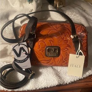 Valentina Italian made Purse *** See picture section for measurements of purse